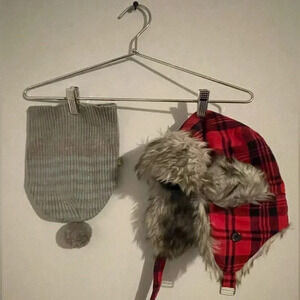 2 kids winter hats Nui organic Merino wool